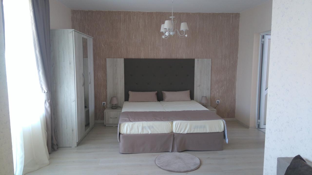 Guest House Adriya 普里莫尔斯科 外观 照片