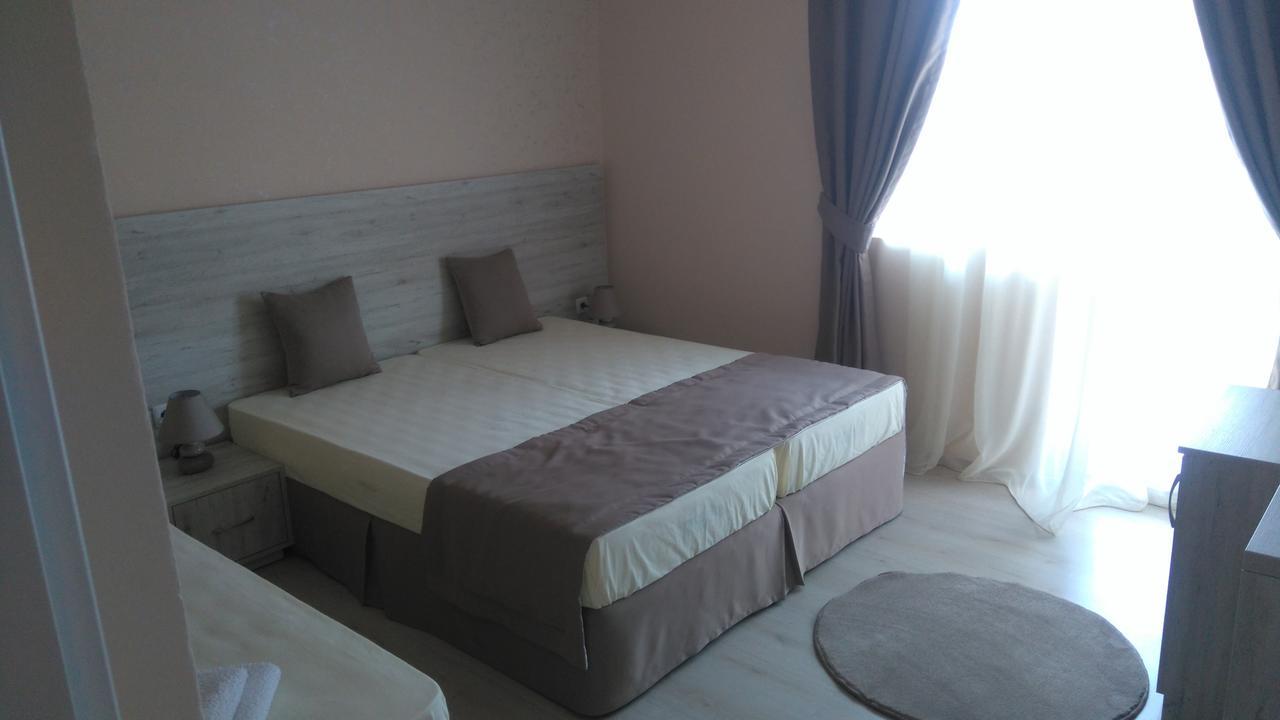 Guest House Adriya 普里莫尔斯科 外观 照片